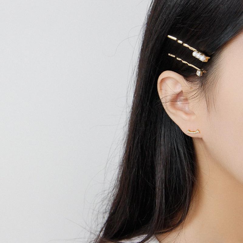 ピアス レディース 小さめ 18K シルバー925 金属アレルギー対応 スマイル 微笑み 笑顔 華奢 プレゼント 仕事 オフィス |  | 06