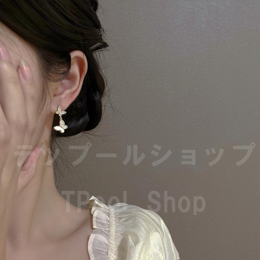 ピアス レディース 小さめ 18K ゴールド シルバー925 金属アレルギー対応 蝶々 バタフライ 揺れる CZダイヤモンド 仕事 プレゼント |  | 12