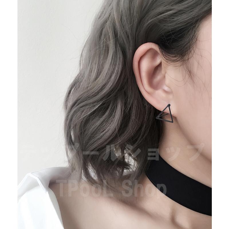 ピアス レディース アレルギー対応 フープピアス ブラック 三角 トライアングル 透かし 立体 キャッチレス 個性 両耳用 仕事 プレゼント |  | 05
