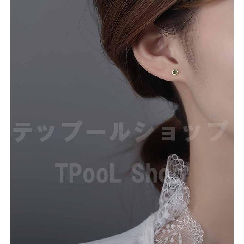ピアス レディース 小さめ 18K ゴールド 金属アレルギー対応 シルバー925 小ぶり 緑 グリーン モスグリーン プチモチーフ 不規則 仕事 プレゼント |  | 03