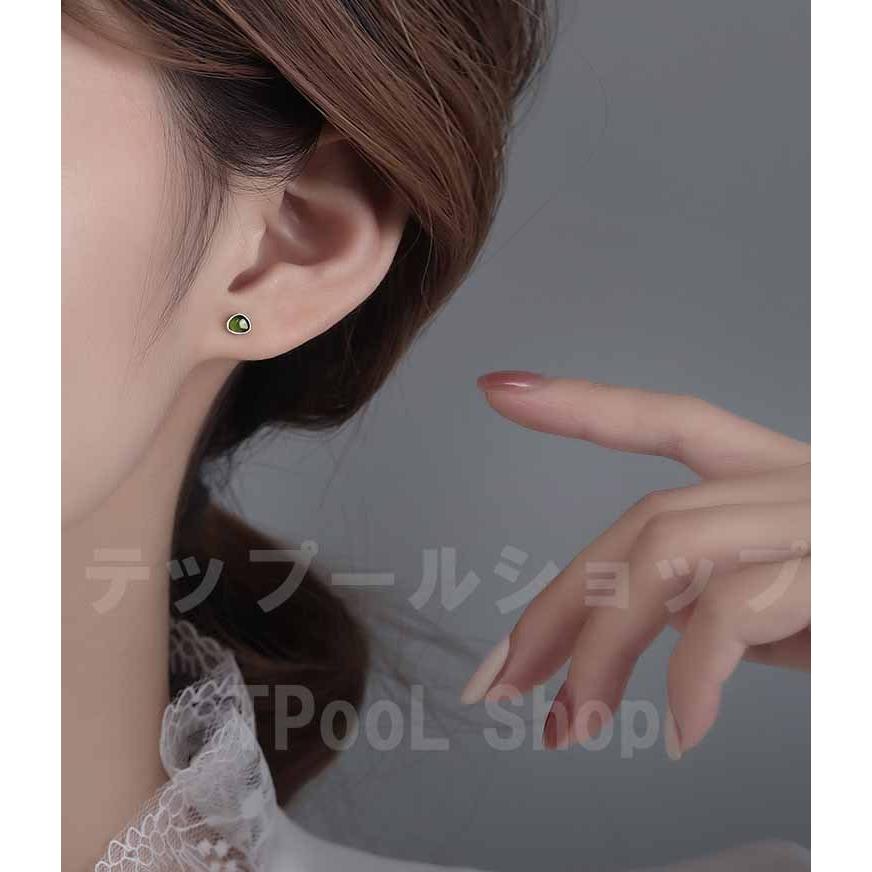 ピアス レディース 小さめ 18K ゴールド 金属アレルギー対応 シルバー925 小ぶり 緑 グリーン モスグリーン プチモチーフ 不規則 仕事 プレゼント |  | 05