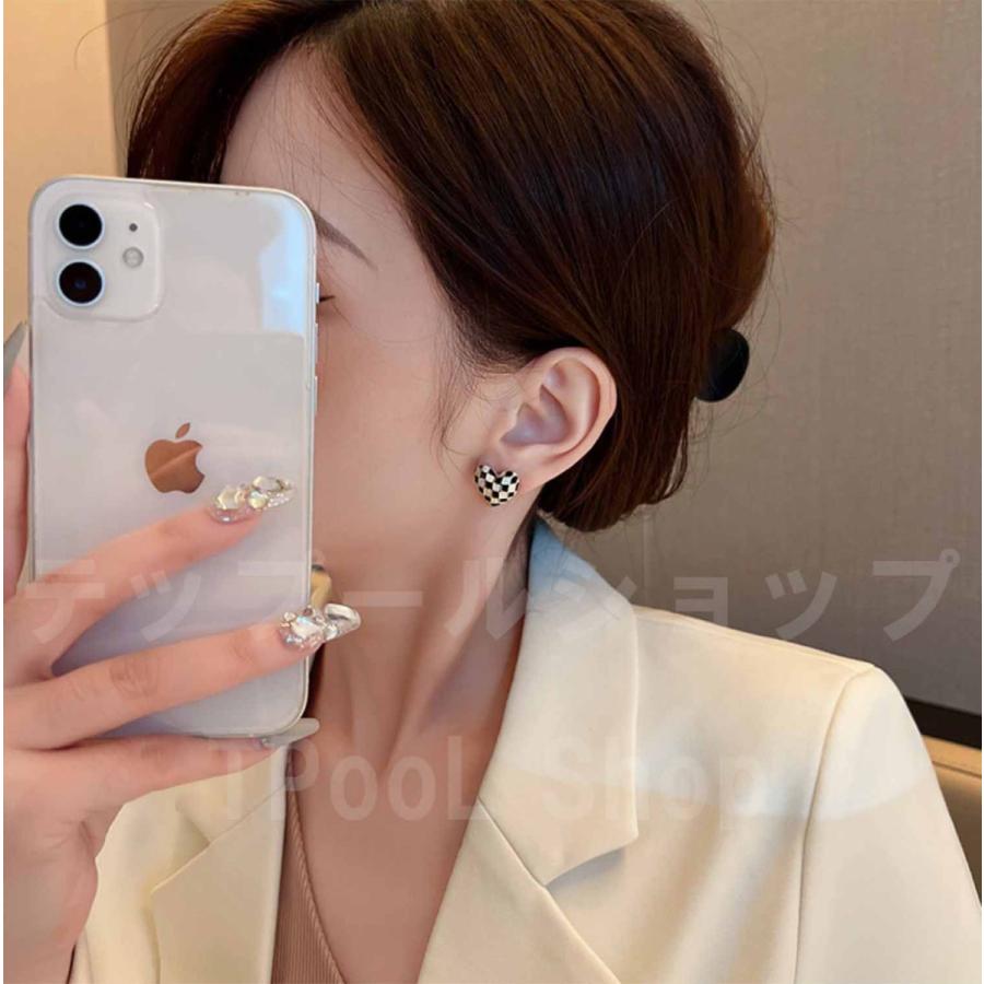 ピアス レディース 18K 金属アレルギー対応 シルバー925 ゴールド ハート 立体 モノクロ チェック 白黒 フェミニン 仕事 プレゼント |  | 03