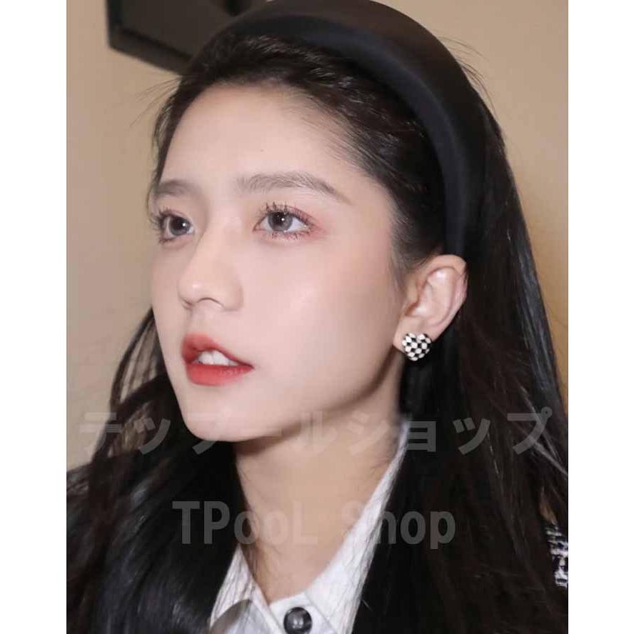 ピアス レディース 18K 金属アレルギー対応 シルバー925 ゴールド ハート 立体 モノクロ チェック 白黒 フェミニン 仕事 プレゼント |  | 06