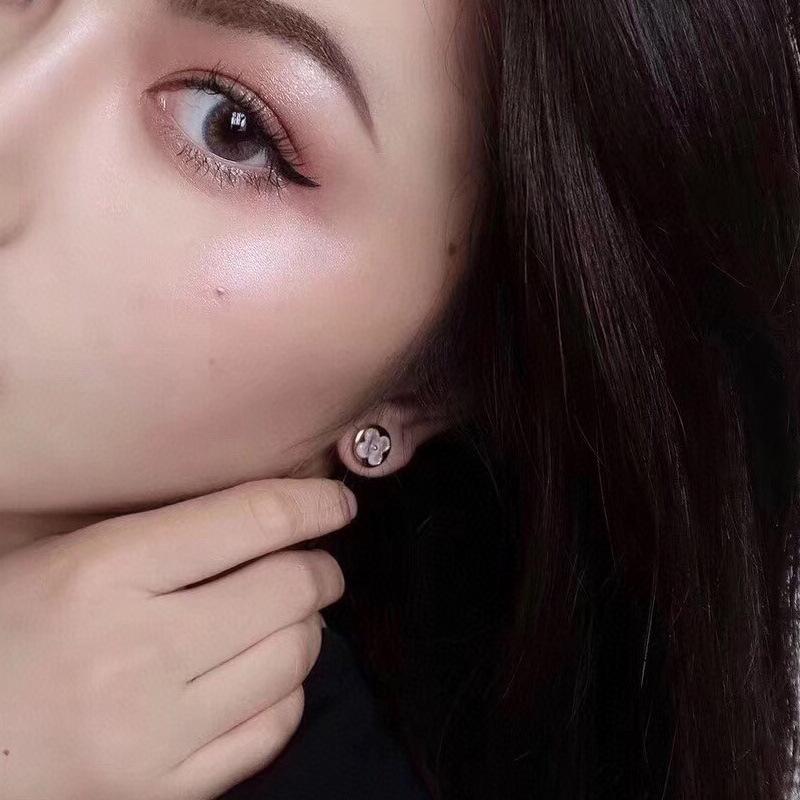 ピアス レディース 18K 金属アレルギー対応 小さめ シルバー925 丸 まる 仕事 プレゼント オフィス おしゃれ 上品 ギフト 女性 結婚式 お呼ばれ |  | 05