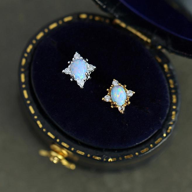 ピアス レディース 18K 金属アレルギー対応 小さめ オパール シルバー 925 パワーストーン おしゃれ オフィス 華奢 仕事 ギフト プレゼント |  | 09