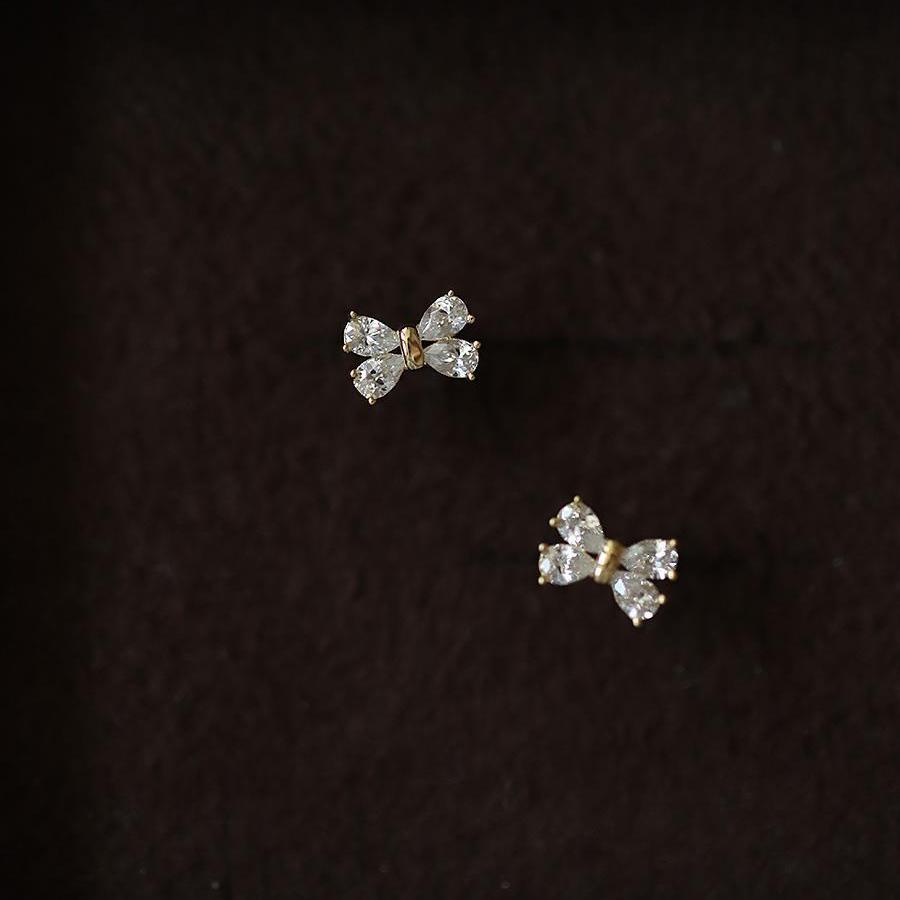 ピアス 18金 アレルギー対応 レディース 小さめ リボン 仕事 プレゼント |  | 05