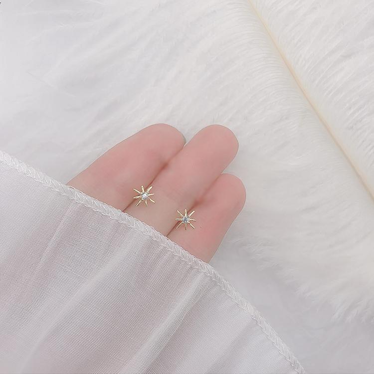 ピアス レディース 18金 金属アレルギー対応 小さめ 小ぶり ゴールド シルバー 925 太陽 仕事 プレゼント ギフト 華奢 |  | 02