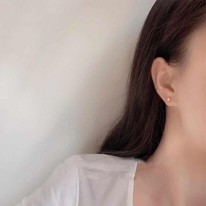 ピアス レディース 18金 金属アレルギー対応 小さめ 小ぶり ゴールド シルバー 925 太陽 仕事 プレゼント ギフト 華奢 |  | 08