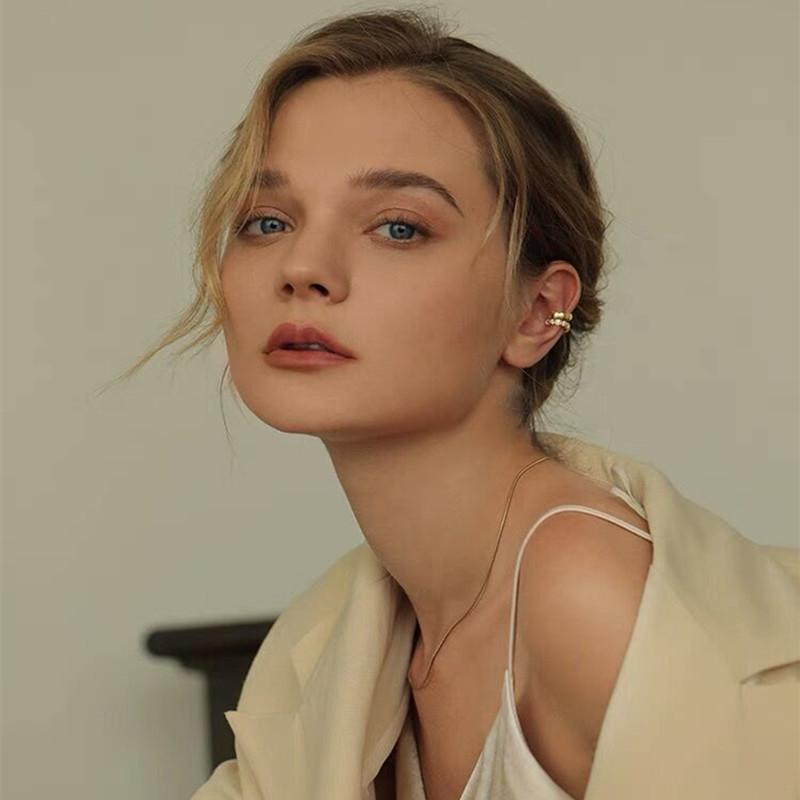 イヤーカフ 18K 金属アレルギー対応 レディース シルバー925 ゴールド アシンメトリー レイヤード エレガント プチプラ プレゼント オフィス |  | 05