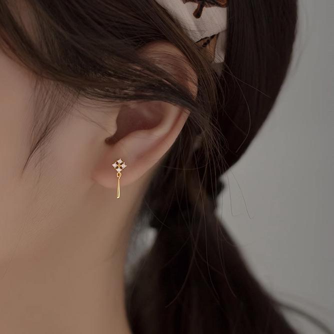 ピアス 18金 アレルギー対応 レディース 揺れる 仕事 プレゼント |  | 07