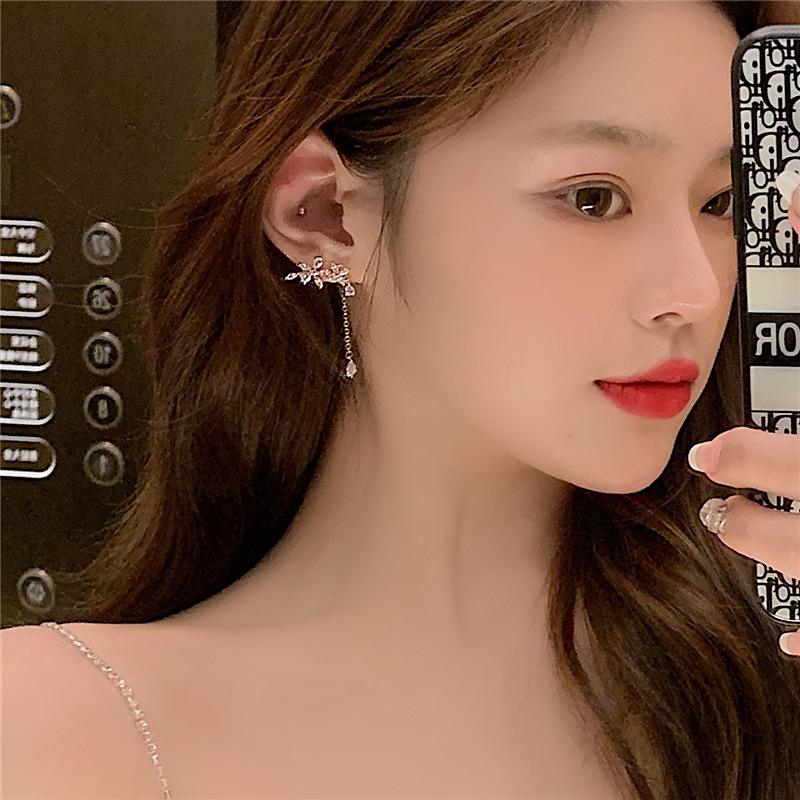 ピアス レディース 18K 金属アレルギー対応 揺れる フラワー 花 シルバー925 ピンクゴールド バックキャッチ エレガンス ロングピアス プレゼント ギフト 仕事 | SWAROVSKI | 04