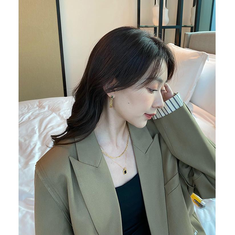 ピアス レディース 18K 金属アレルギー対応 揺れる チェーン サージカルステンレス316L ゴールド ブラック カジュアル プレゼント ギフト 仕事 オフィス |  | 04