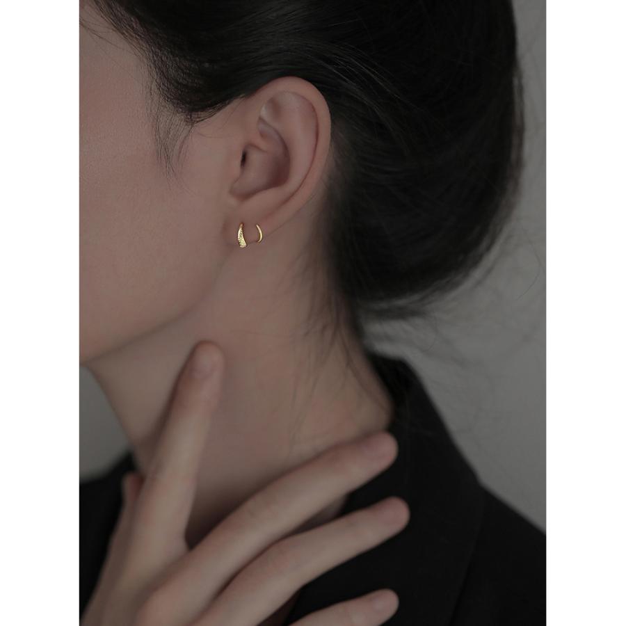 ピアス 18K 金属アレルギー対応 小さめ シルバー925 ゴールド フーブ フック レディース シンプル ファースト セカンド スパイラル 仕事 プレゼント |  | 16