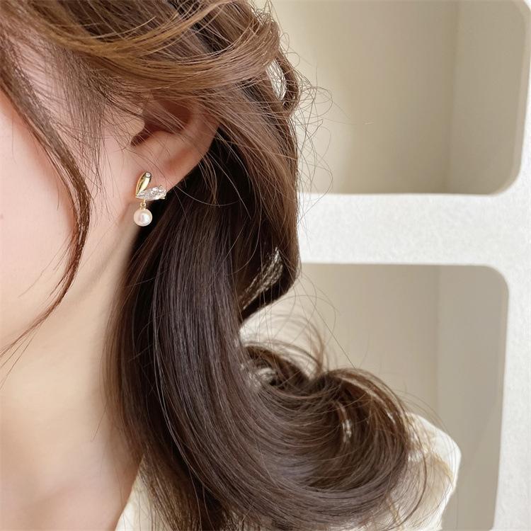 ピアス レディース 18金 パール ハート 揺れる シルバー925 金属アレルギー対応 キュービックジルコニア プレゼント ギフト 可愛い 高見え |  | 10