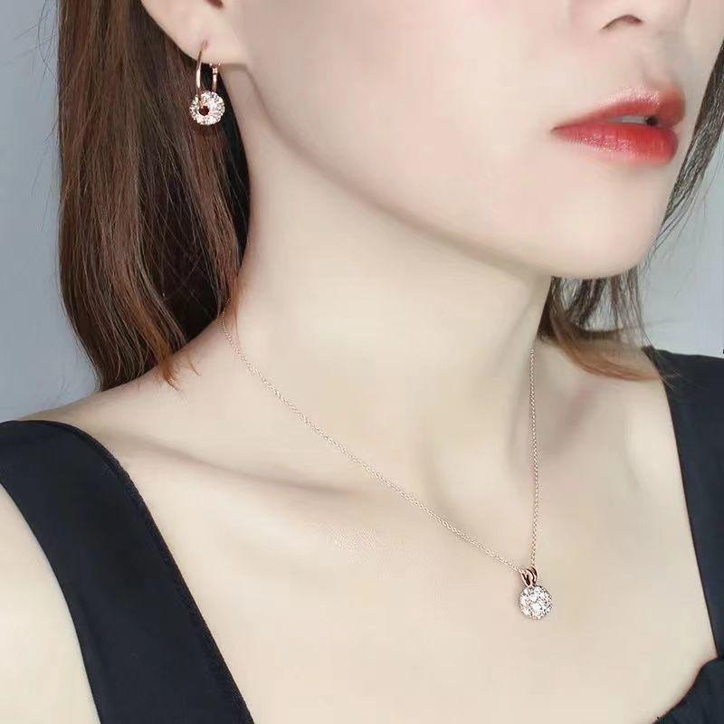 フープピアス レディース 18k 金属アレルギー対応 スワロフスキー ピンクゴールド シルバー925 彩石 ミラーボール ピアス 揺れる 仕事 オフィス プレゼント |  | 08