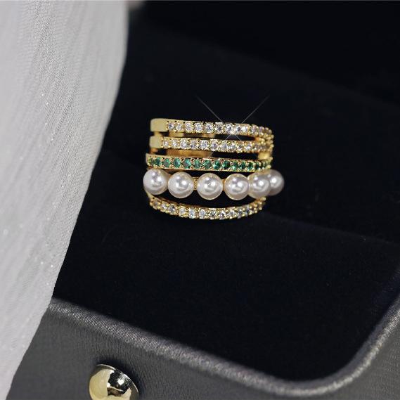 イヤーカフ パール 18K ゴールド 金属アレルギー対応 レディース 片耳 小さめ グリーン 仕事 プレゼント オフィス パーティー イヤーカフス イヤカフ 華奢 |  | 13