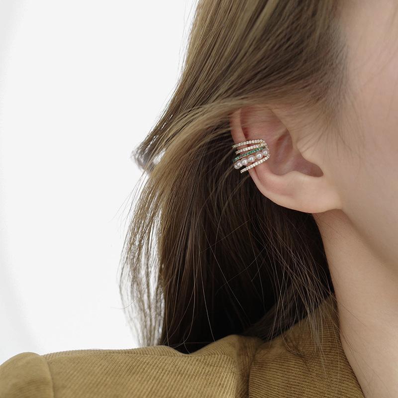 イヤーカフ パール 18K ゴールド 金属アレルギー対応 レディース 片耳 小さめ グリーン 仕事 プレゼント オフィス パーティー イヤーカフス イヤカフ 華奢 |  | 07