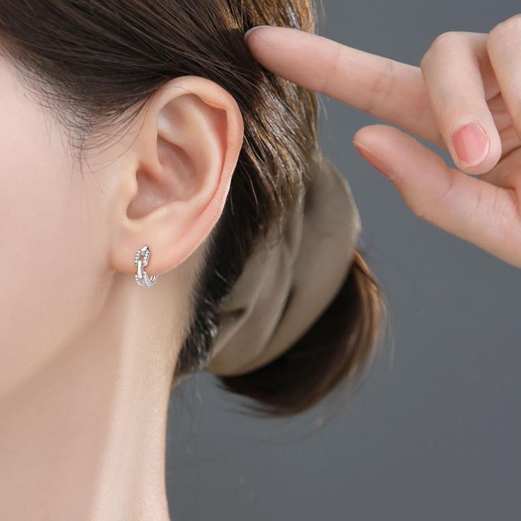 ピアス フープ 18金 アレルギー対応 小さめ レディース 透かし チェーン 仕事 プレゼント |  | 08