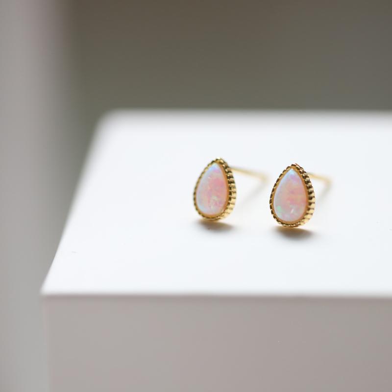 ピアス レディース オパール 18K 金属アレルギー対応 小さめ シルバー925 雫 ドロップ エレガント ミル打ちデザイン オフィス 仕事 プレゼント | 