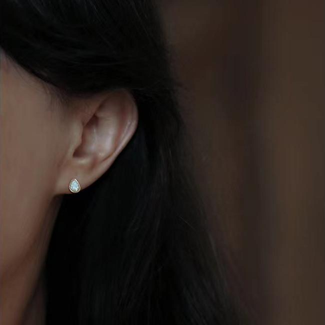 ピアス レディース オパール 18K 金属アレルギー対応 小さめ シルバー925 雫 ドロップ エレガント ミル打ちデザイン オフィス 仕事 プレゼント |  | 02