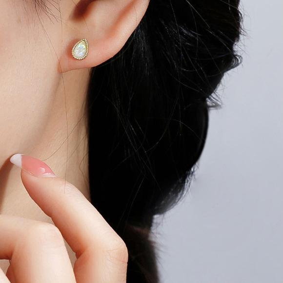 ピアス レディース オパール 18K 金属アレルギー対応 小さめ シルバー925 雫 ドロップ エレガント ミル打ちデザイン オフィス 仕事 プレゼント |  | 05