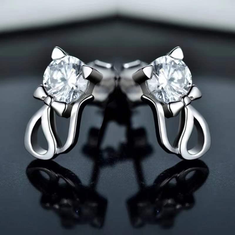 ピアス レディース 金属アレルギー対応 小さめ シルバー925 猫 ネコ ねこ 透かし 大人可愛い 仕事 オフィス プレゼント | 