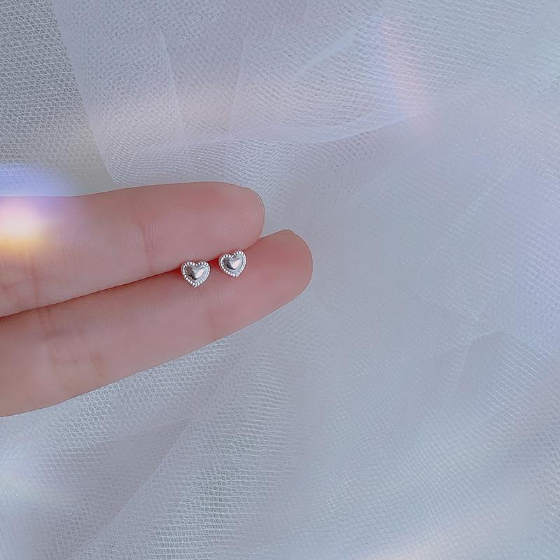 ピアス レディース 金属アレルギー対応 18K 小さめ シルバー925 ゴールド ハート ミル打ち シンプル 仕事 オフィス プレゼント |  | 01