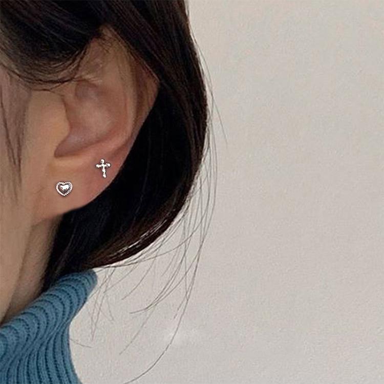 ピアス レディース 金属アレルギー対応 18K 小さめ シルバー925 ゴールド ハート ミル打ち シンプル 仕事 オフィス プレゼント |  | 05