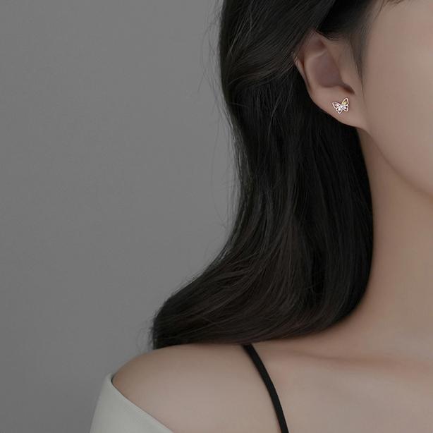 ピアス レディース アレルギー対応 小さめ 蝶々 透かし バタフライ シルバー925 プレゼント 仕事 |  | 02