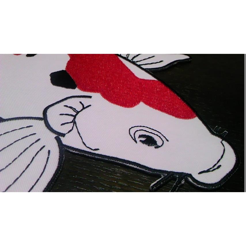 プロ野球応援グッズ 広島用 縁取り刺繍イラスト鯉ワッペン白l 右向き ユニデコワッペンのお店tora Deco 通販 Yahoo ショッピング