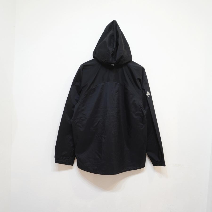 mont-bell (L) サンダーパスジャケット 黒 ナイロンジャケット mont-bell (L) サンダーパスジャケット 黒 ナイロンジャケット
