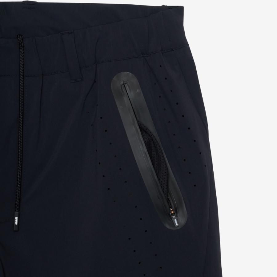 TFW49 ティーエフダブリュー LUXURY Tech Shorts ショーツ テック