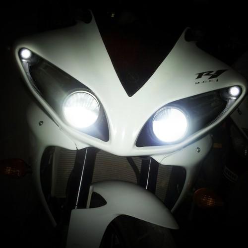 Yamaha Yzf R1 12 14年 カスタムヘッドライトキット Cy005 輸入パーツ専門 Traumauto 通販 Yahoo ショッピング