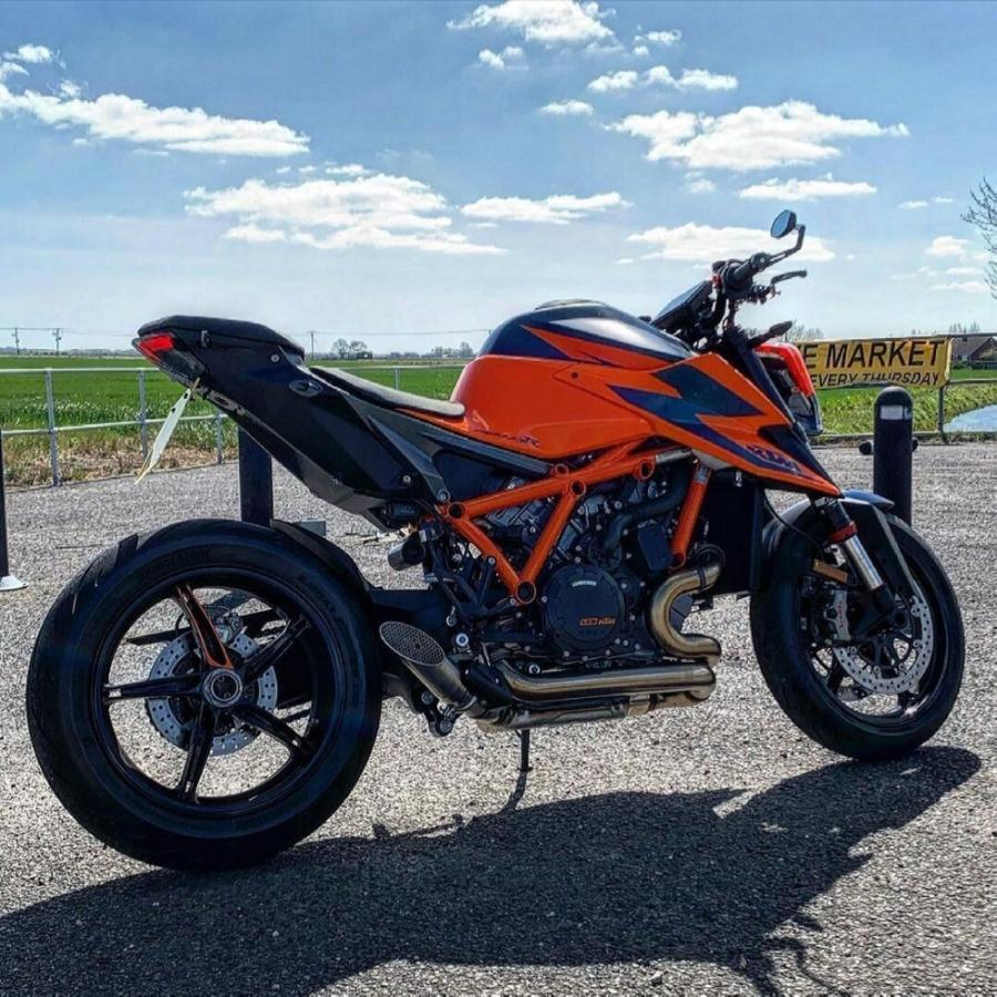 KTM 1290 SUPERDUKE R/RR/EVO 20-23年 PRO-RACE GP-S1 チタン