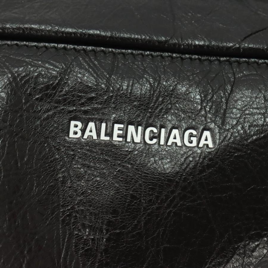 BALENCIAGA バレンシアガ メンズ ショルダーバッグ 853255 1VG7X / EXPLORER SL BACK ブラック 2026春夏新作の画像