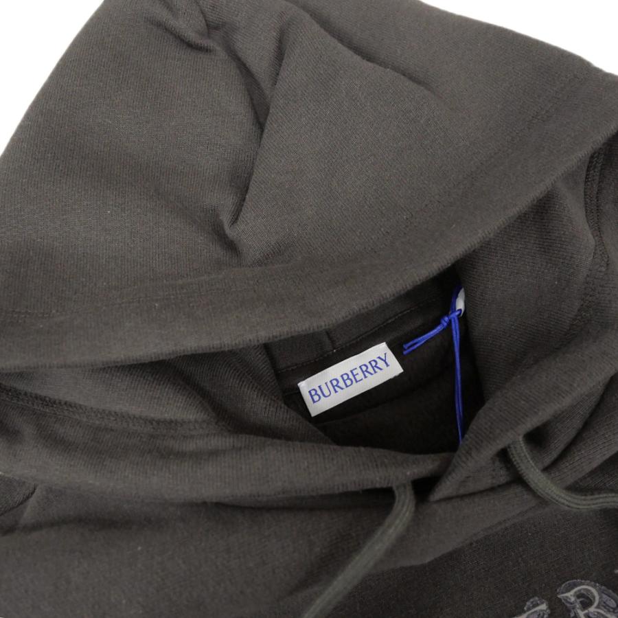 BURBERRY バーバリー メンズプルオーバーパーカー 8099547 1 / W-24-MWSIC チャコールブラウンの画像