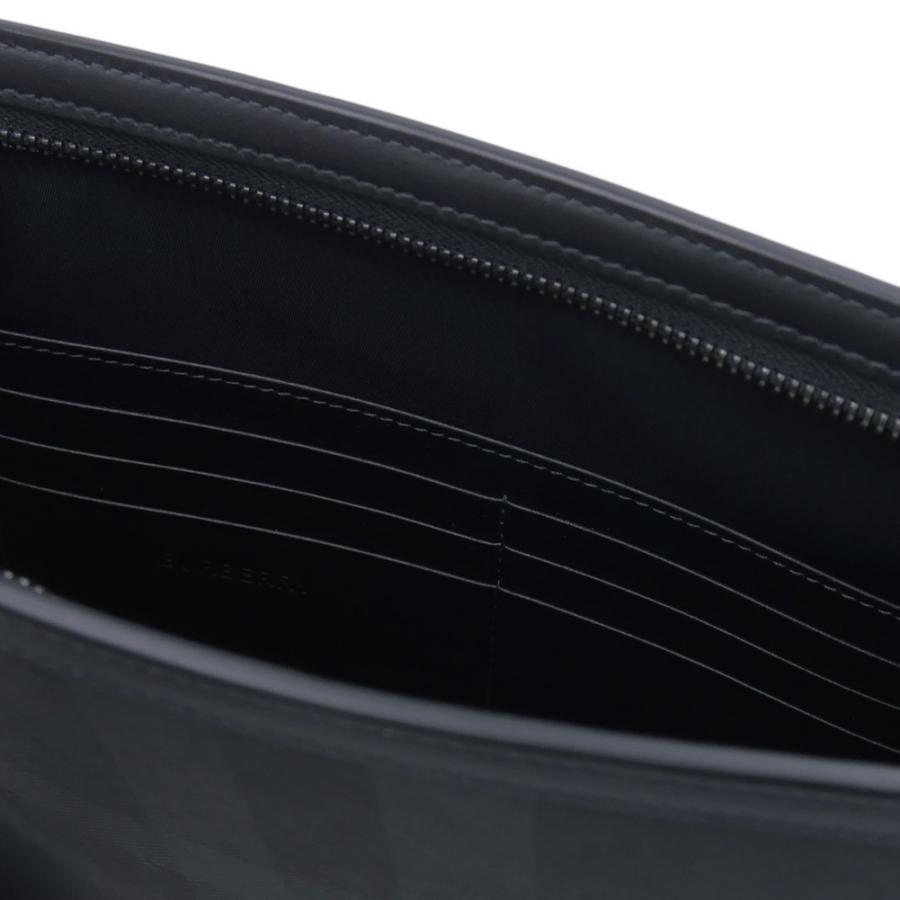 BURBERRY バーバリー メンズセカンドバッグ/ポーチバッグ 8070205 1 / MS FRAME POUCH BRT チャコール 2026春夏新作の画像