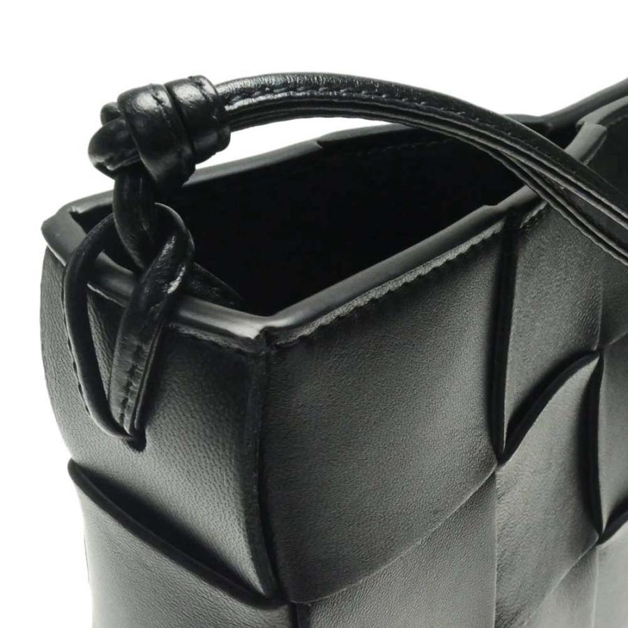 BOTTEGA VENETA（ボッテガ・ヴェネタ） レディースハンドバッグ 742654