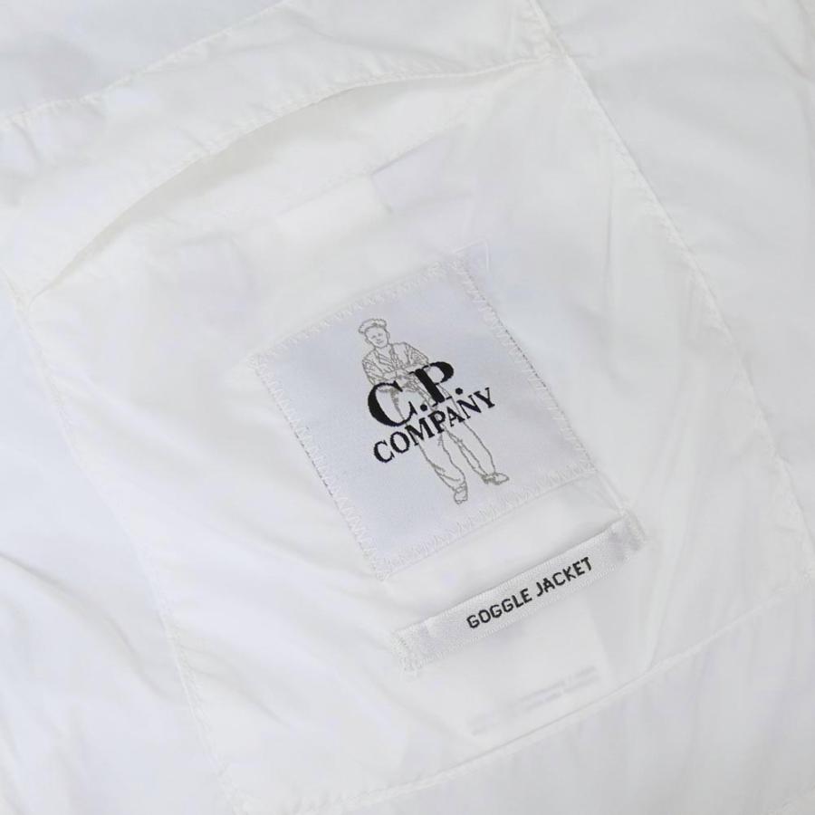 C.P. COMPANY（シーピーカンパニー） メンズ中綿ブルゾン 15CMOW014A