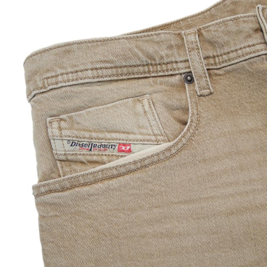 DIESEL（ディーゼル） メンズジーンズ A10229 09M71 / 2023 D-FINITIVE