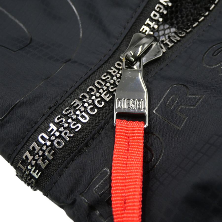 DIESEL（ディーゼル） メンズボディバッグ X10053 P6872 / ZIP D SLING