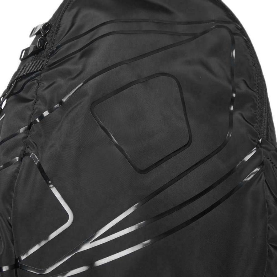DIESEL スリングバッグ 黒　ジャケット ZIP-D SLING BAG X Zip-D-Sling backpack in check-jacquard