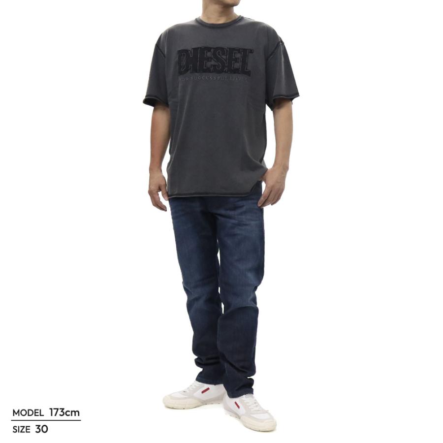 DIESEL ディーゼル メンズジーンズ A14847 09L11 / 2032 D-KROOLEY-B JOGG インディゴ 2026春夏新作の画像