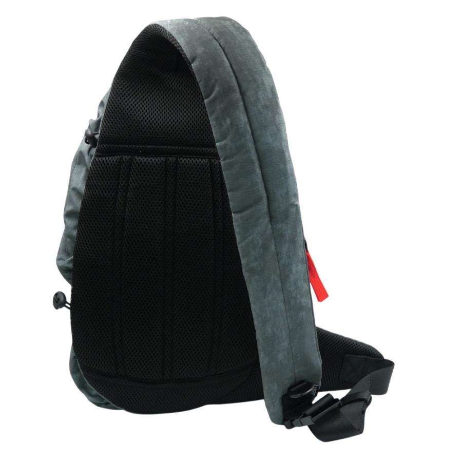 DIESEL（ディーゼル） メンズボディバッグ X10053 P8775 / ZIP D SLING