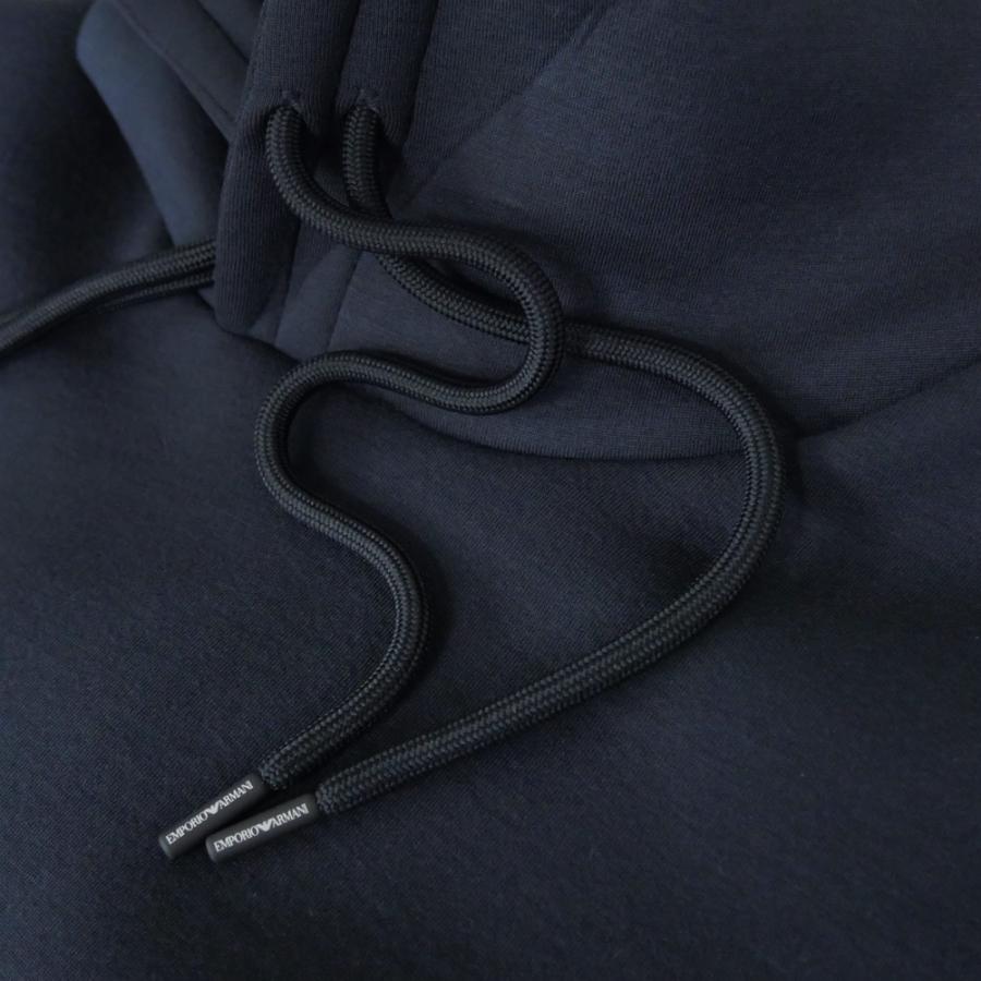 2025 秋冬新作！EMPORIO ARMANI エンポリオアルマーニ メンズプルオーバーパーカー EM002882 AF18339 ネイビー 2025秋冬新作 EMPORIO ARMANI エンポリオアルマーニ メンズプルオーバーパーカー