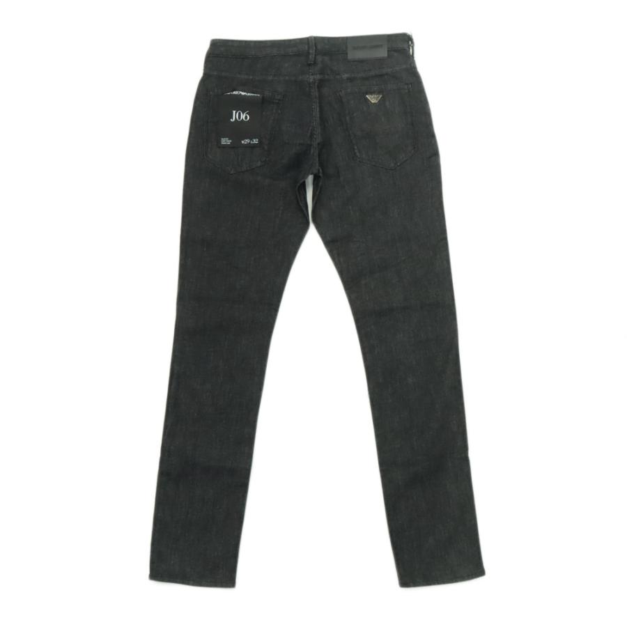 た*2様 EMPORIO ARMANI メンズデニム 新品タグ付き サイズ30 EMPORIO ARMANI エンポリオアルマーニ メンズジーンズ EM000121