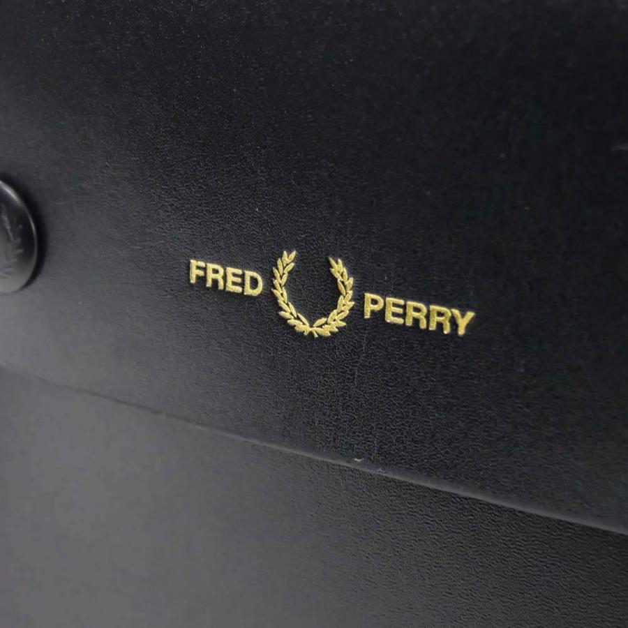 FRED PERRY フレッドペリー メンズショルダーバッグ BURNISHED LEATHER POUCH / L4331 ブラック /定番人気商品｜tre-style｜06