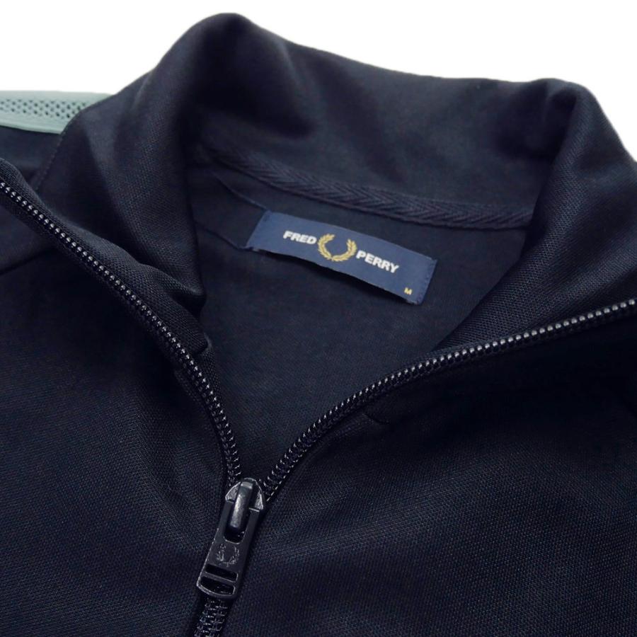 FRED PERRY（フレッドペリー） メンズジップアップスウェット J1325