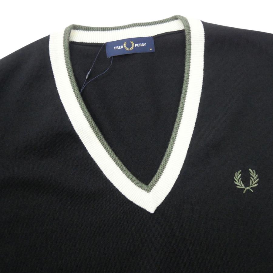FRED PERRY（フレッドペリー） メンズVネックニット セーター K1316