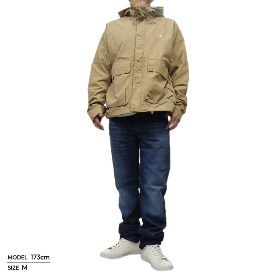 FRED PERRY（フレッドペリー） メンズナイロンジャケット J8572